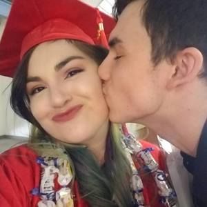 Meet your Posher, Selina